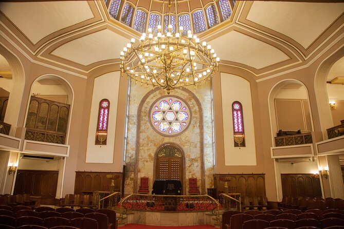 Jewish District Guided Walking Tour in Istanbul - Ashkenazi Synagogue visit: short, free, and all about what you notice