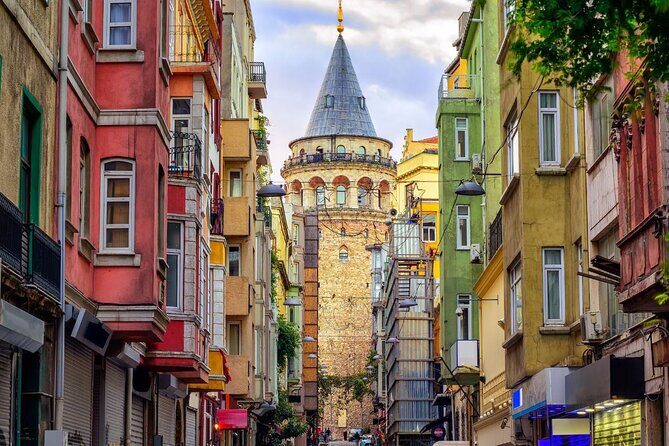 Journey Through Istanbul's History - Meeting at the German Fountain and ending at Yeni Cami