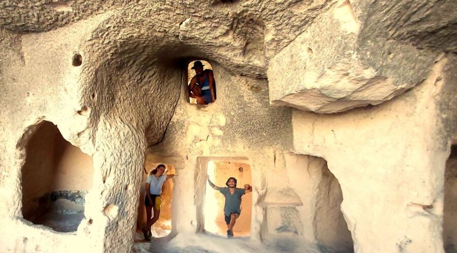 LET'S GO HİKİNG TO DİSCOVER CAPPADOCİA.. - The Cave Parts in Red and Rose Valleys (Where the Magic Is Practical)