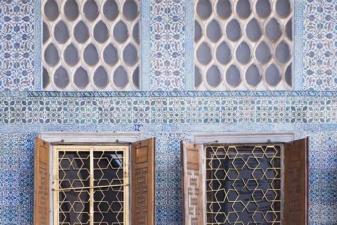 Luxury Small-Group Tour of Imperial Istanbul - Topkapi Palace and the Harem Section: The Big Ottoman Maze