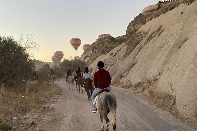 Magical horse ride with balloon in Cappadocia - Pickup, meeting, and getting ready without stress