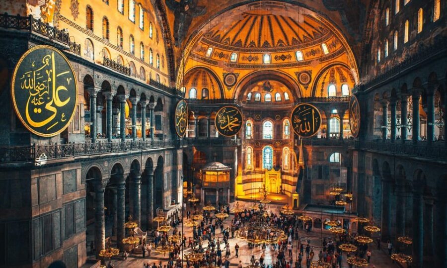 Magnificent Mosques of Istanbul - A 5-mile walking day: comfortable shoes are the main souvenir