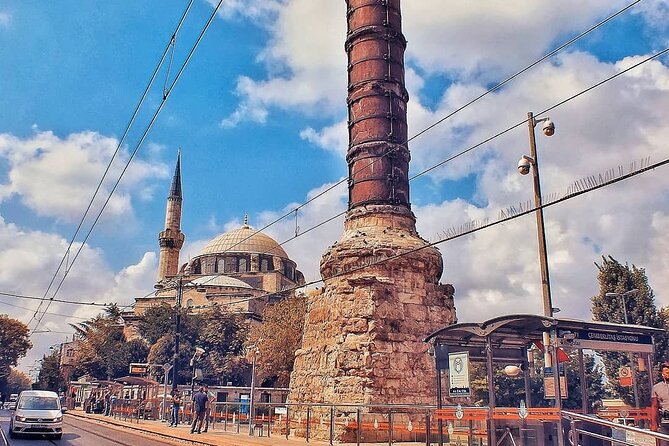 Majestic Istanbul: Walking Tour & Sunset Cruise on the Bosphorus - Getting Your Bearings: Sultanahmet’s Hippodrome Start at 1:00 pm