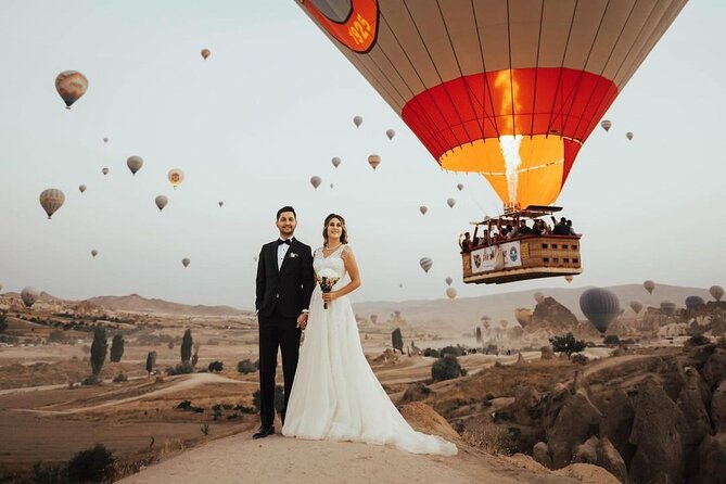 Marriage Proposal and Photoshoot in Cappadocia with Balloon view - Love Valley Stop: Where the Photo Backdrop Does the Work