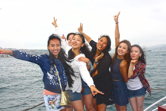 Morning Bosphorus Tour 3 Hours - Where you meet and where you end: Zindan Han to Eminönü