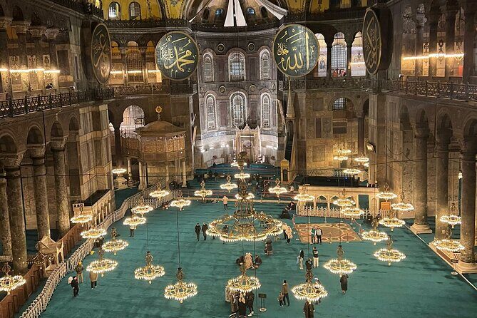 Multi 2 Days Private Guided Istanbul Iconic Landmarks City Tour - Day 2 starts with Dolmabahçe Palace and Bosphorus grandeur