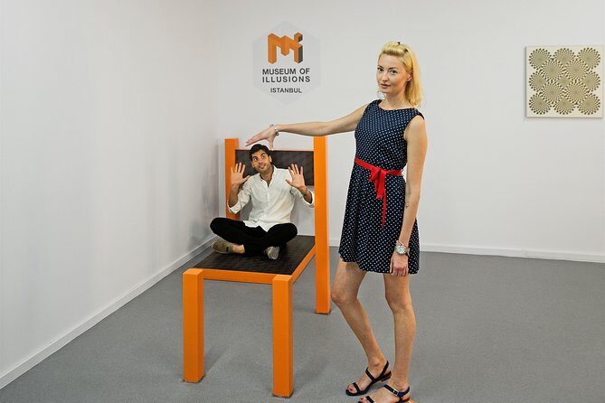 Museum of Illusions Istanbul Ticket - Finding the Museum Near İstiklal Street and Sishane