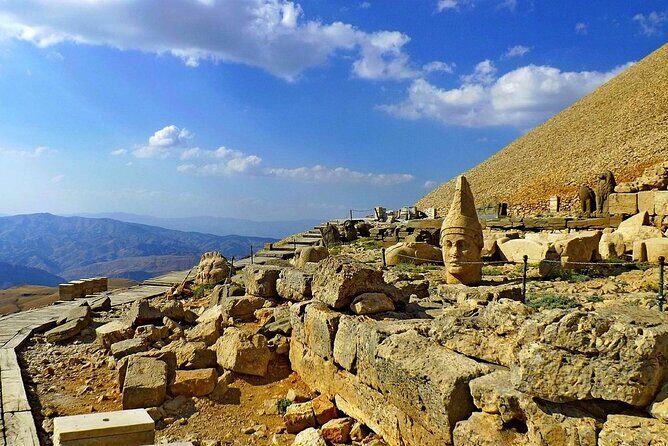 Nemrut Mountain Tour from Istanbul - 2 Days 1 Night - Mount Nemrut: Why East and West Terraces Matter for Your Sunset