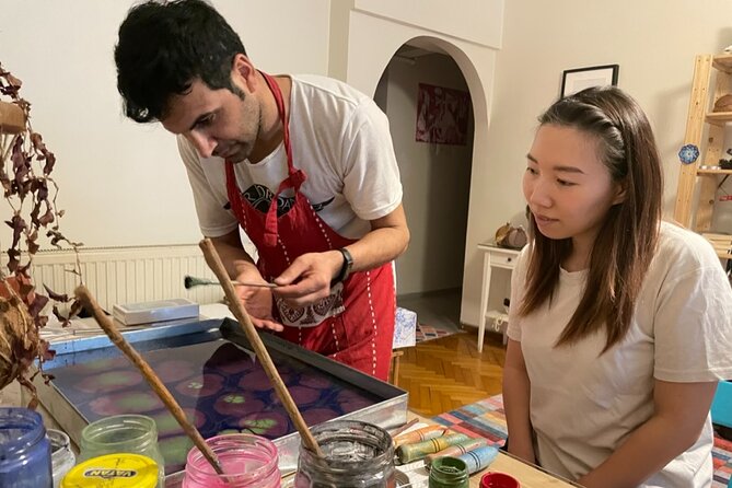 Paint on Water - Authentic Turkish Art Experience at Local Home - One-on-one instruction: why small group size changes everything