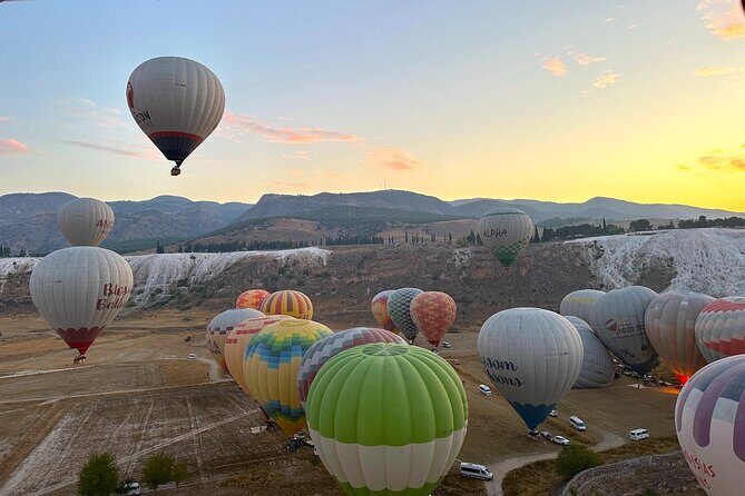 Pamukkale : Hot Air Balloon Sunrise Flight w/Transfer - The one-hour flight: how the views and pilot commentary connect