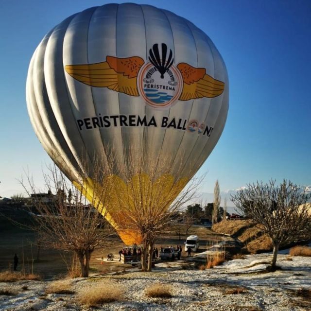 Pamukkale: Sunrise Hot Air Balloon Ride - Getting to the balloon: hotel pickup and the early-morning reality