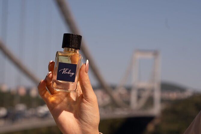 Perfume Workshop in Istanbul - A 30-Minute Bespoke Perfume Moment in Beşiktaş