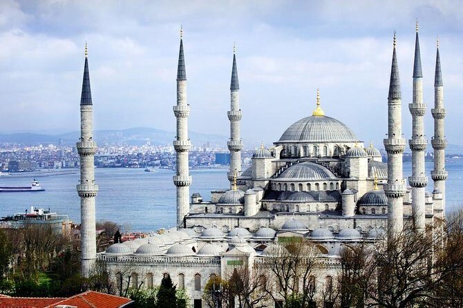 Personalized Istanbul Tour with Private Local Tour Guide - Grand Bazaar and Hippodrome: Labyrinth Streets Plus the Old Sports/Showground Feel
