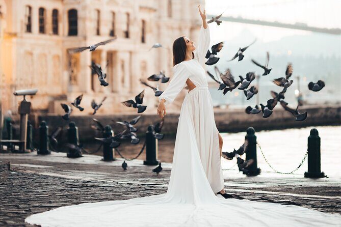 Photographer in Istanbul - Your Photos After the Shoot: Unedited Files Plus Edits
