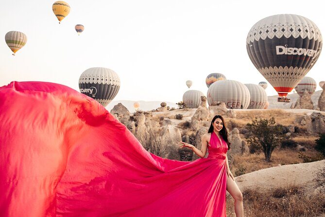 Photoshoot with Balloons in Cappadocia - Balloon photos in Cappadocia without the ride headache