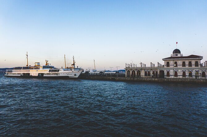 Princes' Islands Cruise with Lunch and Transfer Full-Day Tour - Key things to know before you go