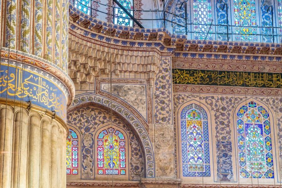 Private 7-Hour Istanbul Tour with Red Carpet Treatment - Blue Mosque (Sultan Ahmed): skyline views and Iznik tiles