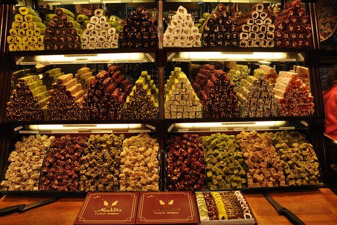 Private and guided Istanbul food tour - Taste of Istanbul - Kadıköy bites: kebabs, adventurous wraps, and fish-market snacks