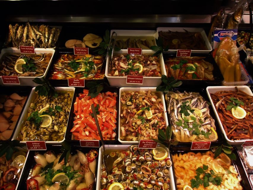 Private and Guided Istanbul Food Tour - Tastes of Istanbul - Rotating seasonal menus and the vegetarian option