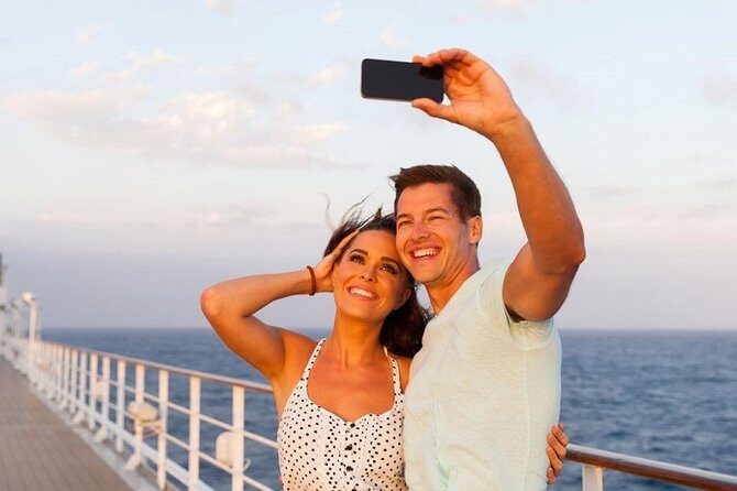 Private Bosphorus Cruise and Egyptian Bazaar with Motor Yacht - Spice Bazaar Stop: Misir Çarşısı in 30 Minutes (Use That Time Wisely)