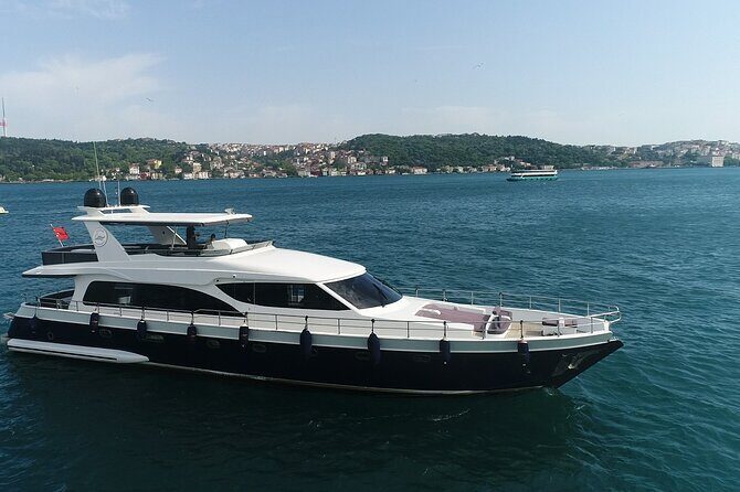 Private Bosphorus Sightseeing Cruise on Luxury Yacht - Why a private Bosphorus yacht cruise beats the usual Istanbul tour