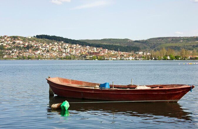 Private Day Trip From Istanbul to Lake Sapanca and Maşukiye Village - Maşukiye waterfall village: the best stop for a slow, local lunch