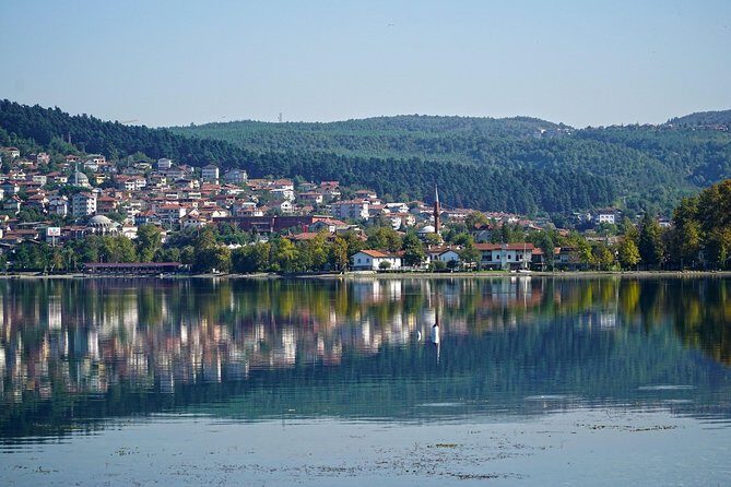 Private Day Trip From Istanbul to Lake Sapanca and Maşukiye Village - Sapanca Lake: short time, but the views do the work