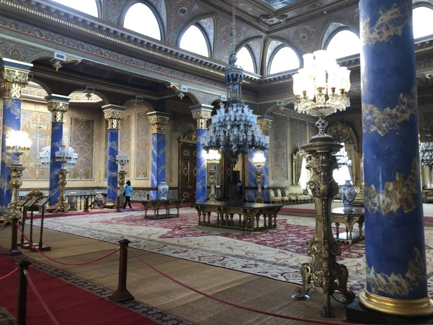 Private Food Tour in Local Food Markets in Asian Side by Van - Çamlıca Mosque: big capacity, big views, and a dress-code reality check