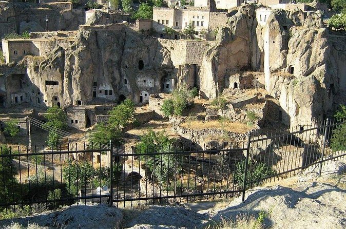 Private Green Cappadocia Tour With Guide&Vehicle - Your Guide and Vehicle: Why This Tour Feels Different