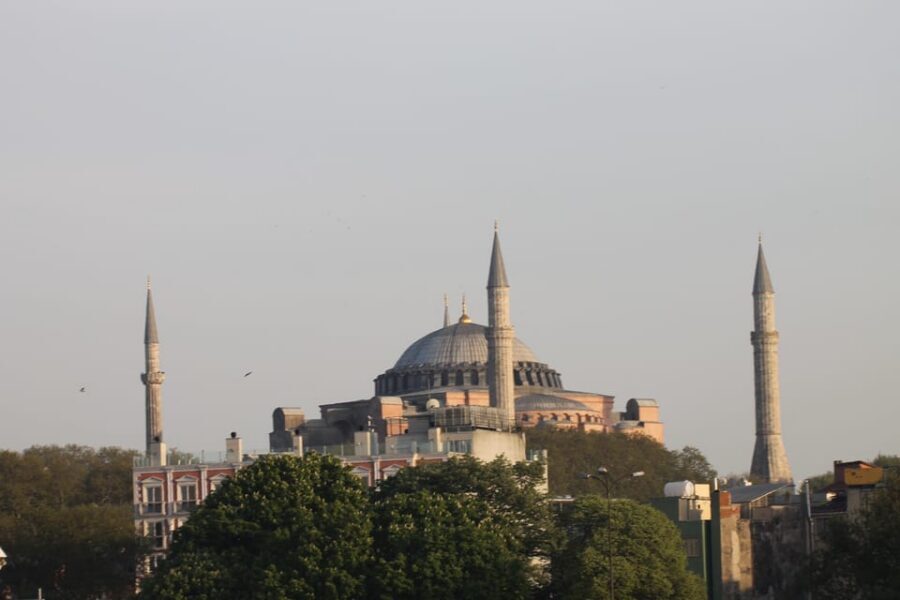 Private Guide in Istanbul Old City - Topkapi Palace: Ottoman Power Without the Confusion