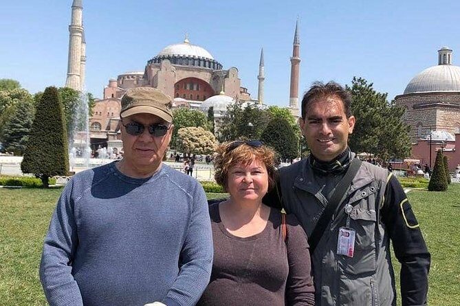 PRIVATE GUIDED Exploration Tour of İstanbul Old City Tour - Topkapı Palace: Imperial Residence Plus Government Center