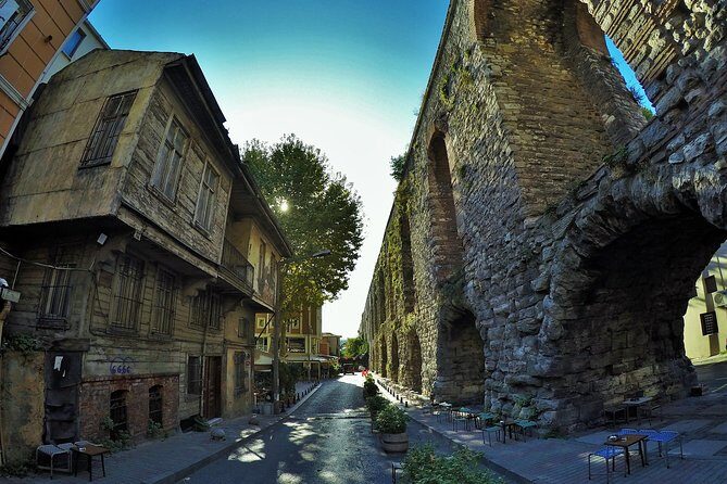 Private & Guided Fener - Balat Walking Tour - Istanbul - Hotel pickup and private transportation: the Istanbul time-saver