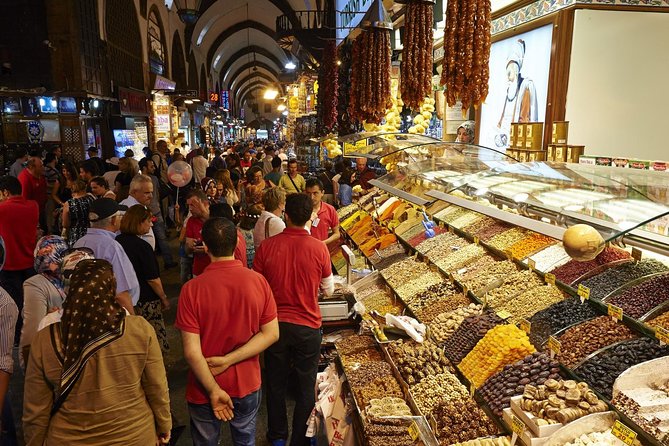 Private Guided Tour: Discovering Istanbul - Topkapi Palace: Ottoman rule, plus a ticket you’ll pay for