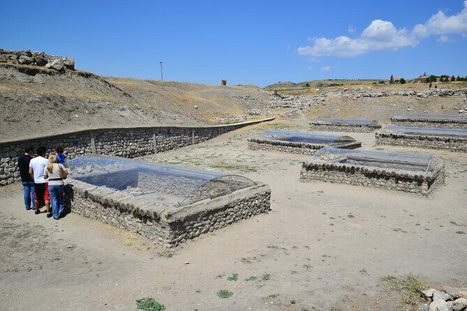 Private Historical Ankara's Bronze Age Tour in Turkey - Alacahoyuk Muzesi: turning outdoor finds into real objects