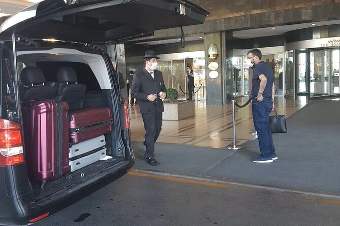 Private Istanbul Airport (IST) Arrival or Departure Transfer - Meet your driver at IST or Sabiha Gökçen without the airport shuffle