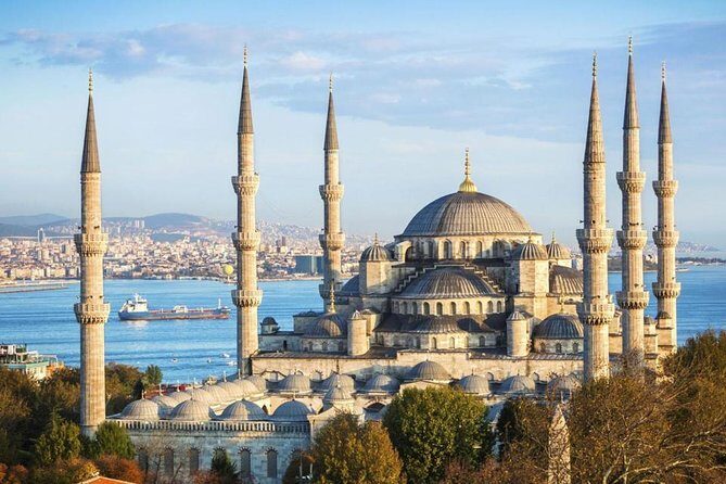 Private Istanbul Day Tour - Hagia Sophia Grand Mosque: one building, changing identities