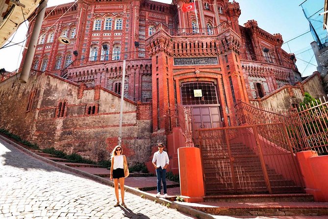Private Istanbul Personalised Tour Licenced Guide and Vehicle - Arasta Bazaar: old shops, handmade souvenirs, and a calmer shopping beat