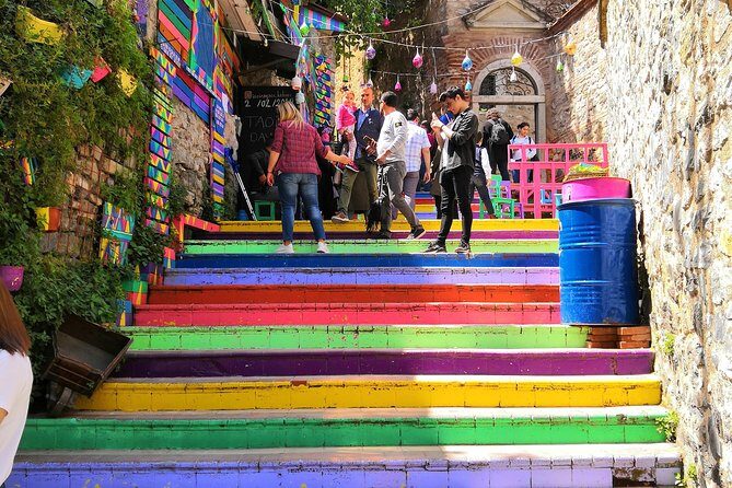 Prıvate Istanbul Tour by Luxury Minivan and Licensed Guide - Balat’s Colorful Streets and Misir Çarşısı Spice Stalls