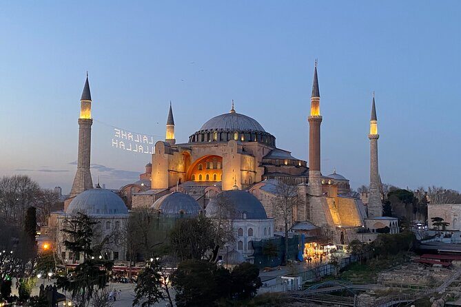 Private Minivan Transfer from Istanbul Airport - How long the drive really takes from IST to downtown hotels