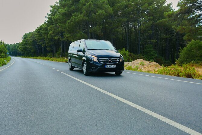 Private One-Way Transfer: Istanbul Airport ↔ City Hotels - Price and value for up to 5 people (why $59 can make sense)