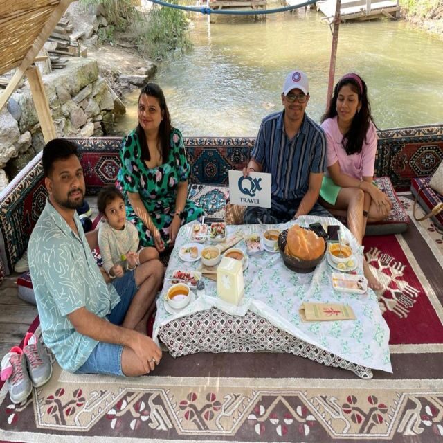 Private Red tour in Cappadocia - Ihlara Valley: tea, a guided walk, and a craft market