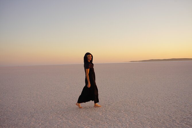 Private Salt Lake Sunset Tour with Photos & Snacks - Photo help: posing instructions, and what is extra for paid shoots