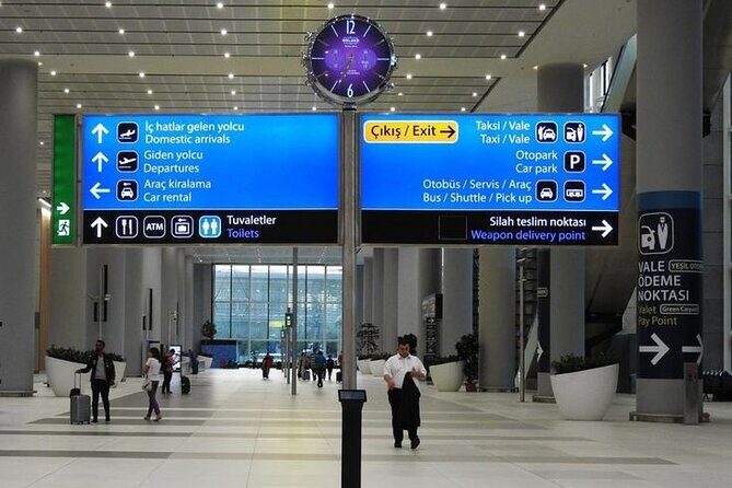 Private SAW Airport Arrival or Departure Transfer - Hotel Pickup in Real Istanbul Streets: What to Expect