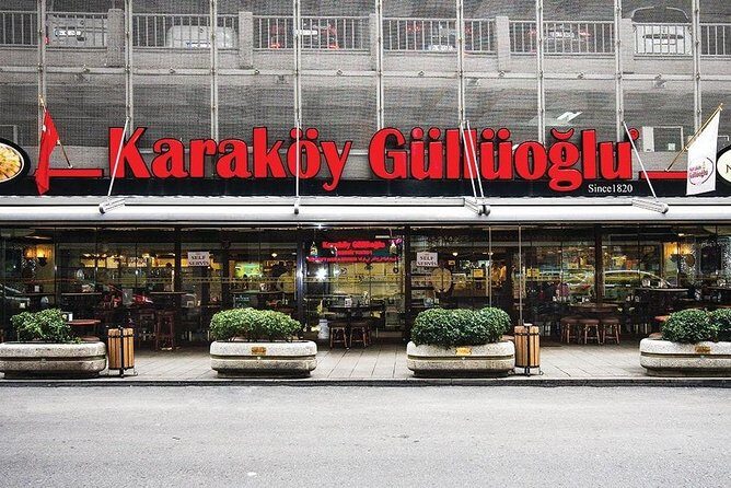Private Tour - Istanbul Food Walking Tour of Kadikoy with Breakfast - Kahvalti at Karaköy Rihtim: the breakfast that sets the pace