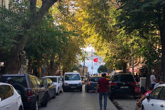 Private Tour to the Asian Area of Istanbul - Kuzguncuk Sahili: A Historic Neighborhood You Can Actually Feel (1 hour)