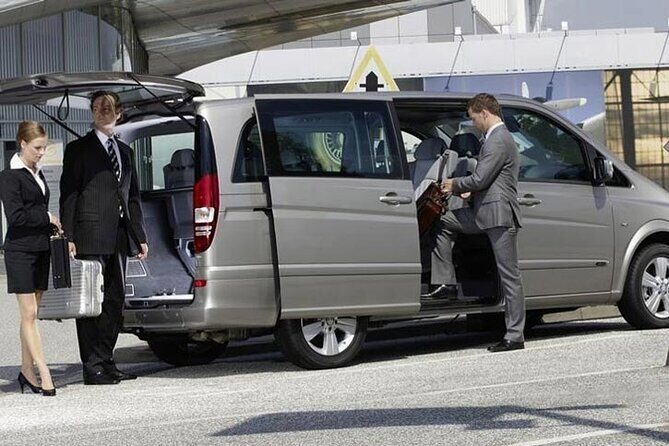 Private Transfer from Istanbul Airport (IST) to Istanbul Hotels - Who Should Book This Transfer (and Who Might Want Another Option)
