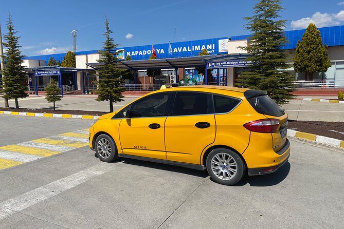 Private Transfer from Nevşehir (NAV) Airport to Cappadocia Hotels - Finding your driver at NAV: the “name on board” approach