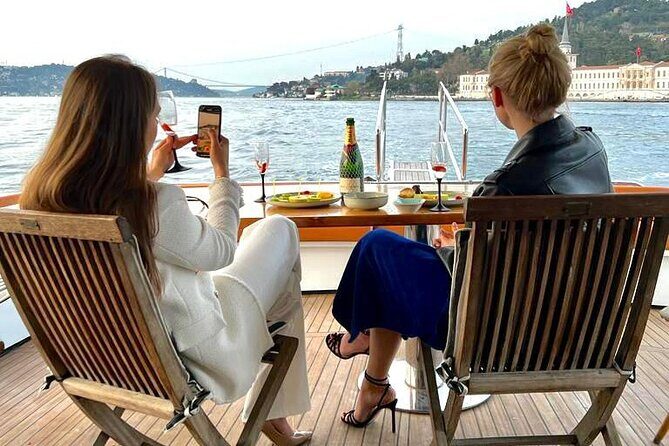 Private Yacht Cruise on The Bosphorus in Istanbul - Why private matters on the Bosphorus (and how it changes your experience)