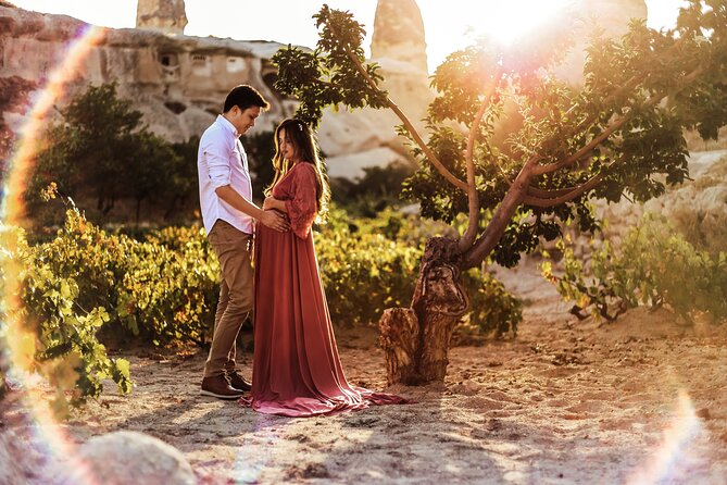 Professional Photo Shoot in Cappadocia - In Sunrise with Hot Air Balloons - Love Valley and Red Valley: how the 120 minutes typically plays out