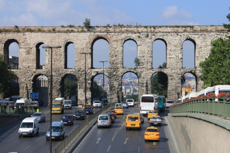 Roman Aqueduct, Sehzade Mosques &Women's Market - Key highlights I’d plan around